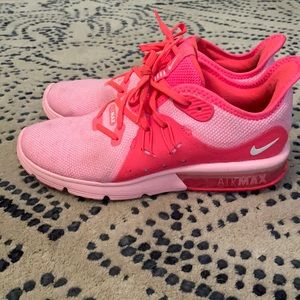 Nike Air Max joggers, size 7.5